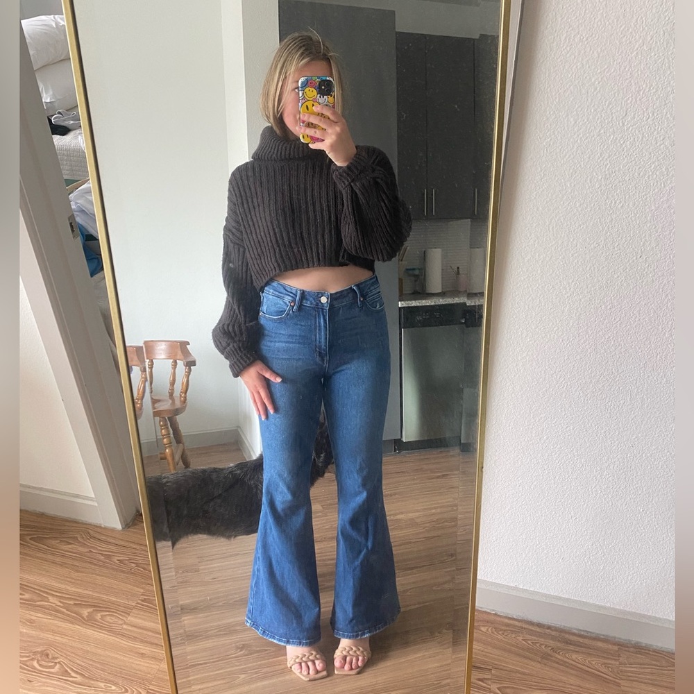 Urban Outfitters Cropped Gray Turtleneck